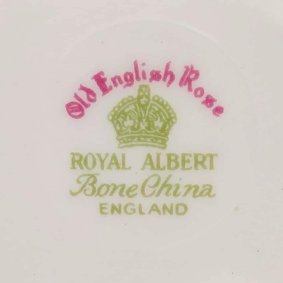Vintage Royal Albert ‘Old English Rose’ Bone China Trio – Made in England