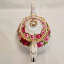 Load image into Gallery viewer, Royal Albert large (6-8 cup) 'Old English Rose' teapot