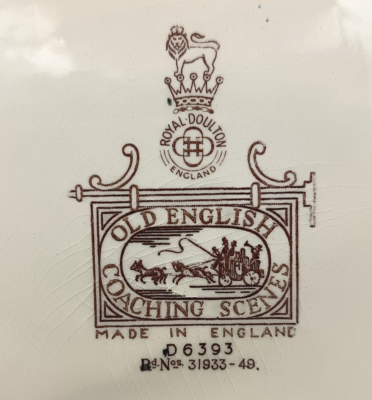 Royal Doulton | Old English Coaching Scenes (D6393) | Square Bowl with Canted Corners | Series Ware | Burslem, England, 1953–1967