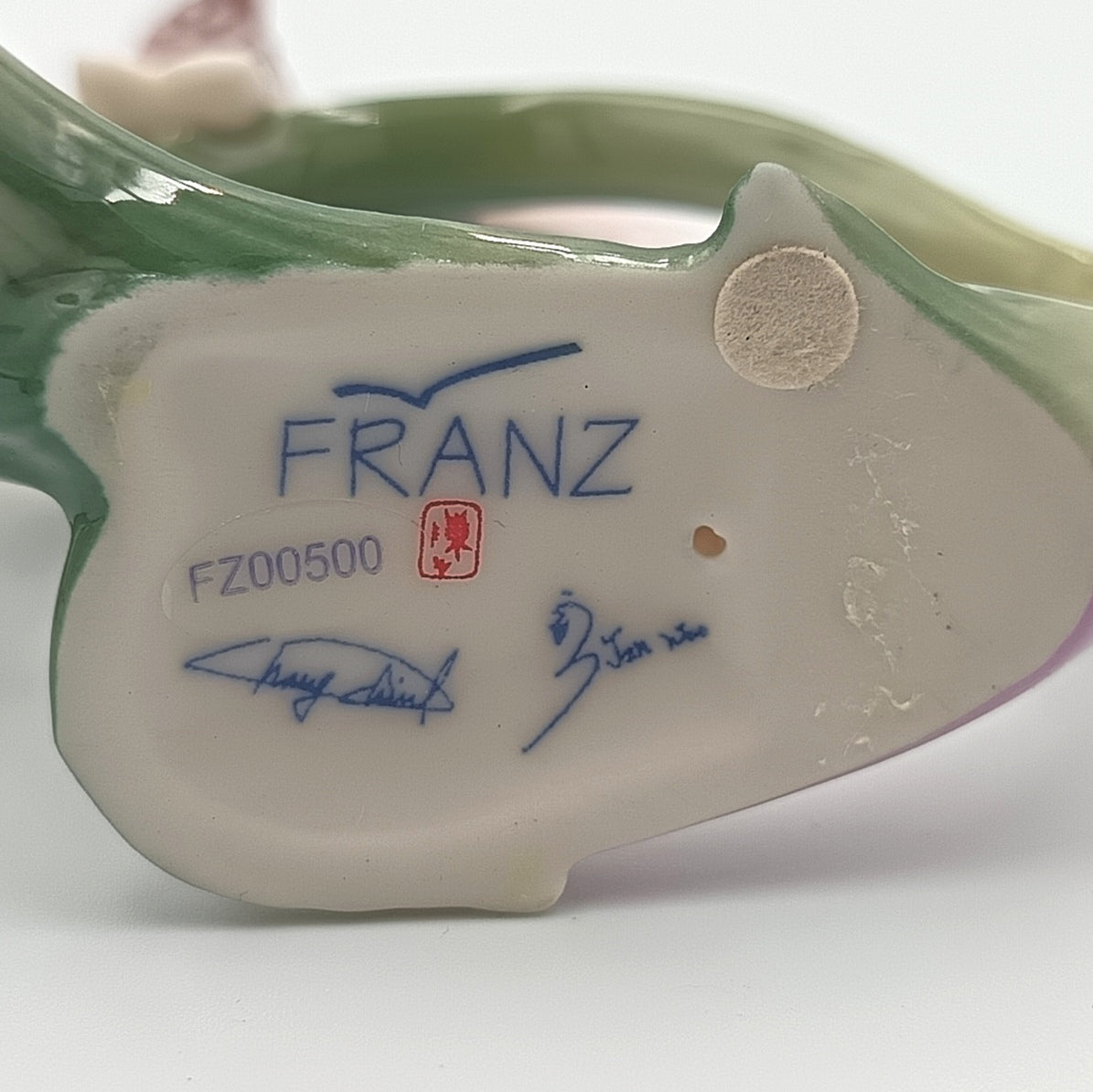 Franz Collection | Papillon Butterfly | Napkin Rings | Porcelain | FZ00500 | Designed by Jen Woo, Sculpted by Chin I | 2003 | Set of Two