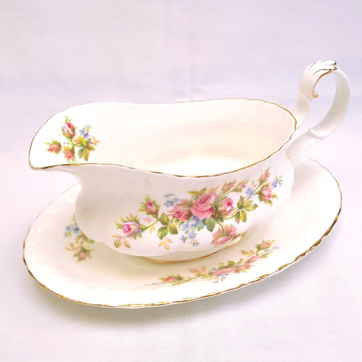 Royal Albert | Moss Rose | 47-Piece Dinner Service | Scalloped Form | Rope-Twist Gilt Edge | All Serving Pieces Intact | Mint Condition