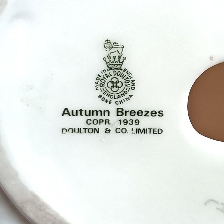 Royal Doulton | Autumn Breezes | HN1934 | Bone China | Designed by Leslie Harradine | 1940–1997
