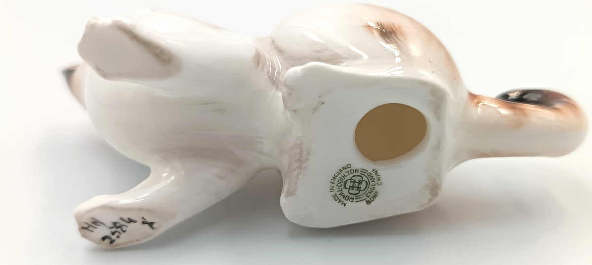 Royal Doulton | Character Kitten — Looking Up | Bone China Animal Study | HN 2584 | England, 20th century