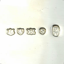 Load image into Gallery viewer, Small vintage silver plated tray