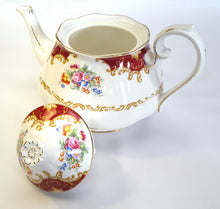 Load image into Gallery viewer, Royal Albert 'Canterbury' teapot