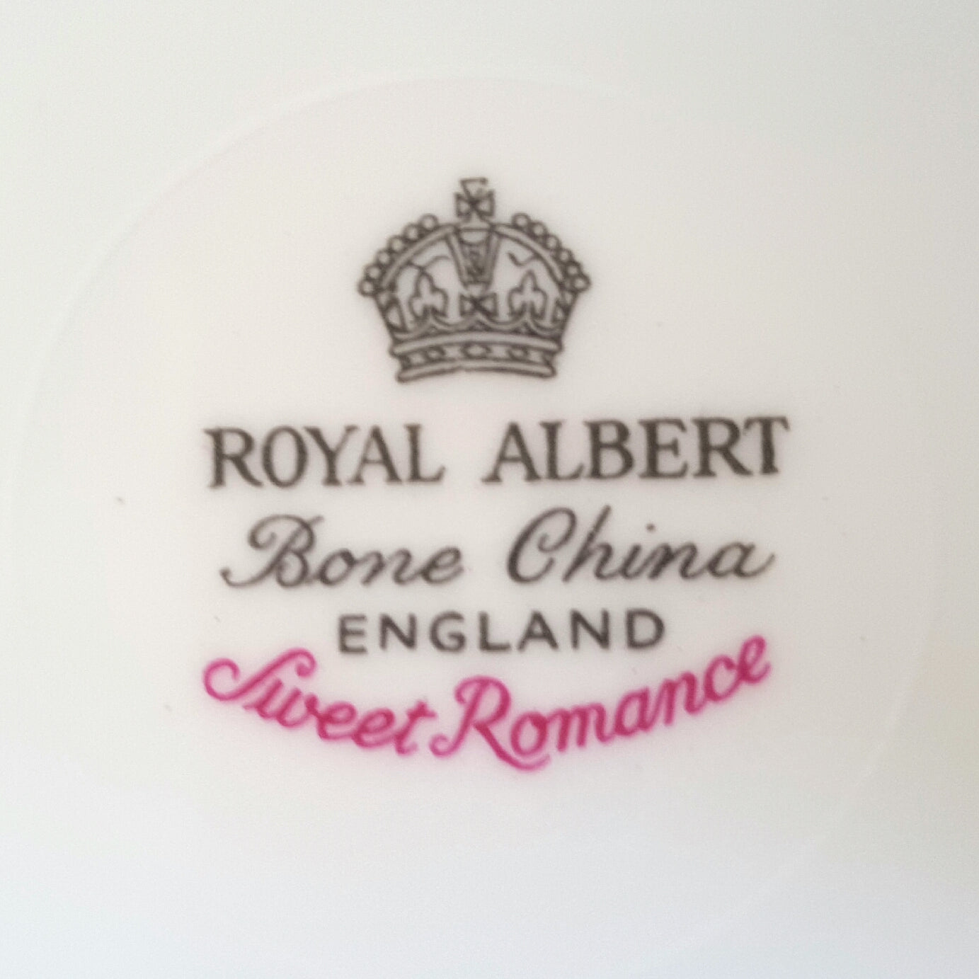Royal Albert ‘Sweet Romance’ Large Cake Plate