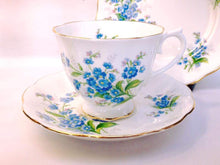 Load image into Gallery viewer, Royal Albert 'Forget-me-not' trio