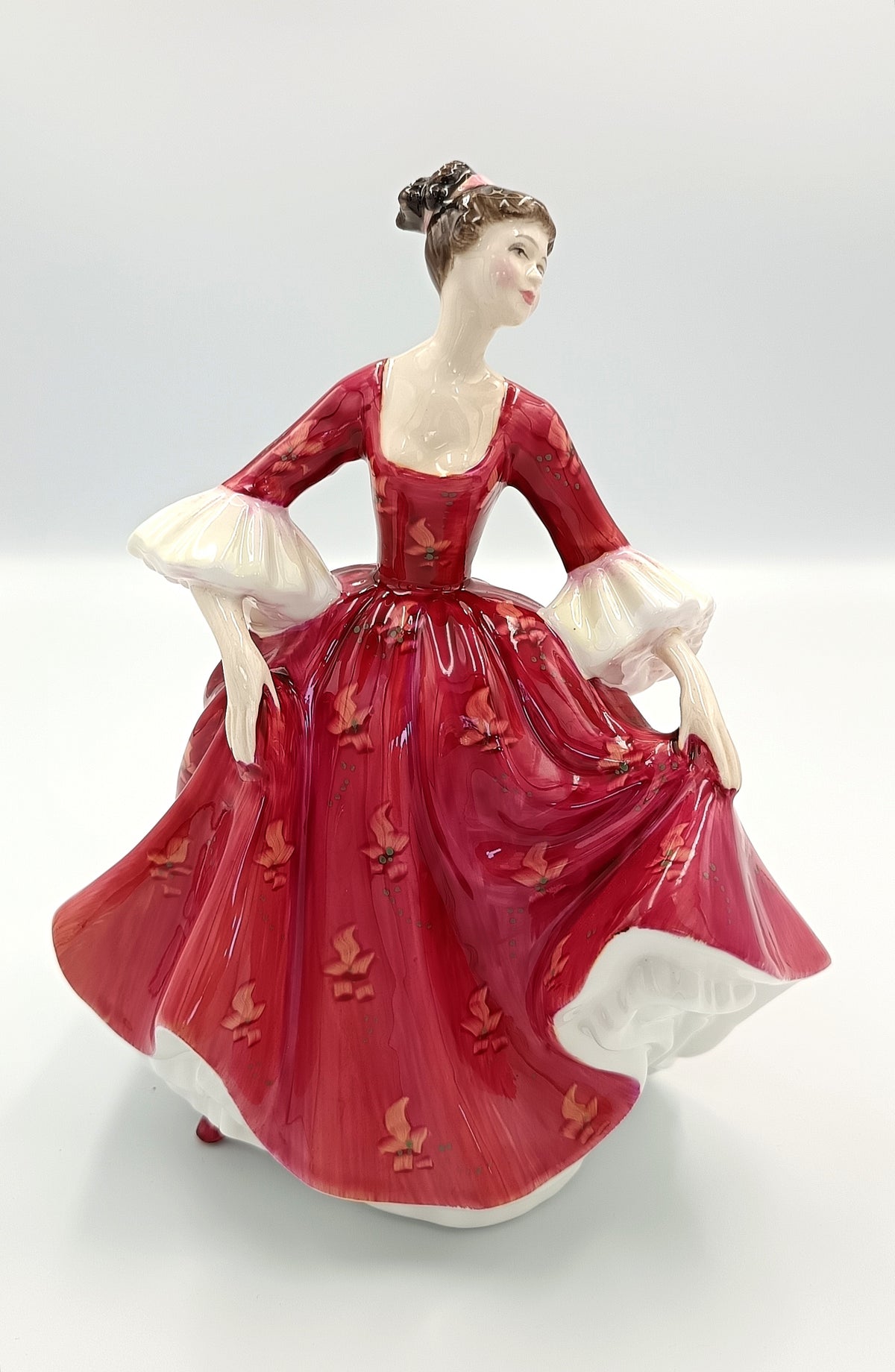 Royal Doulton Stephanie HN 2811, Peggy Davies Figure, photo 2 of 11