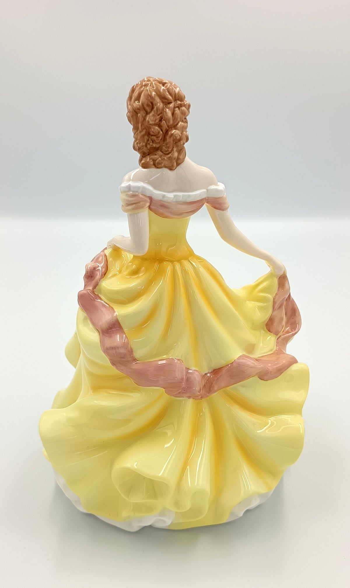 Royal Doulton Summer HN 5322, Pretty Ladies Figure, photo 5 of 11