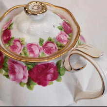 Load image into Gallery viewer, Royal Albert large (6-8 cup) &#39;Old English Rose&#39; teapot
