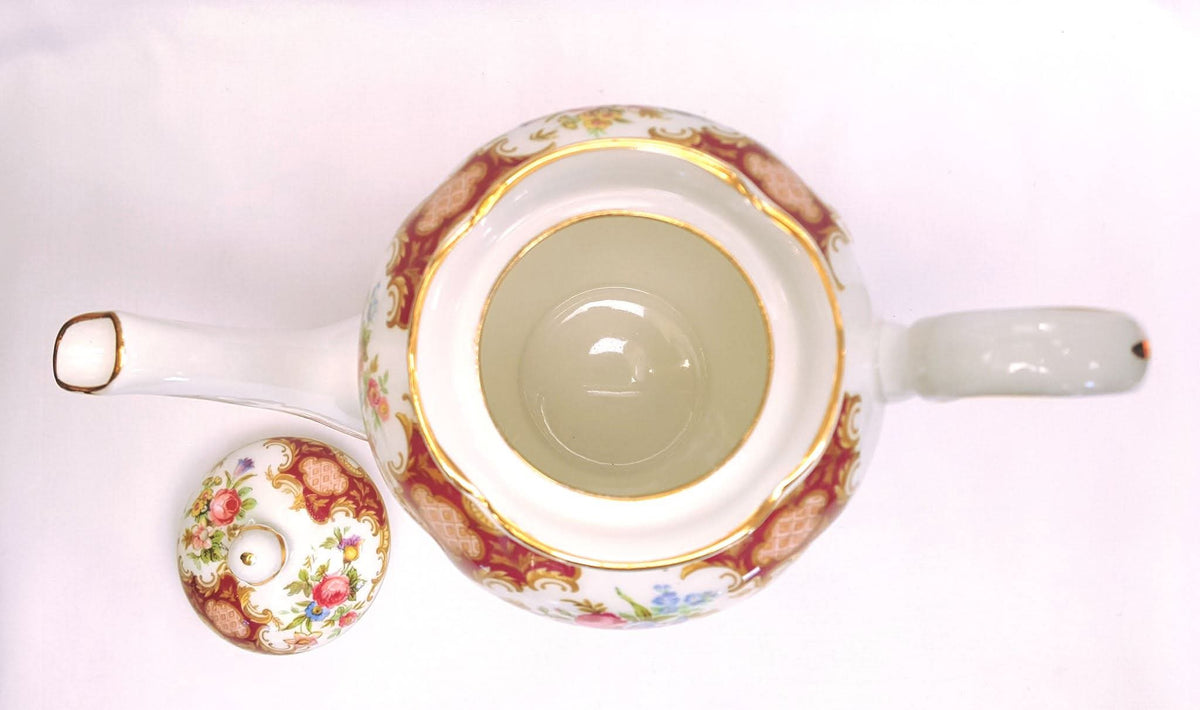 Tuscan Fine Bone China | Windsor | Coffee Set | Crimson & Gold Rococo | Circa late 1940s–1950s