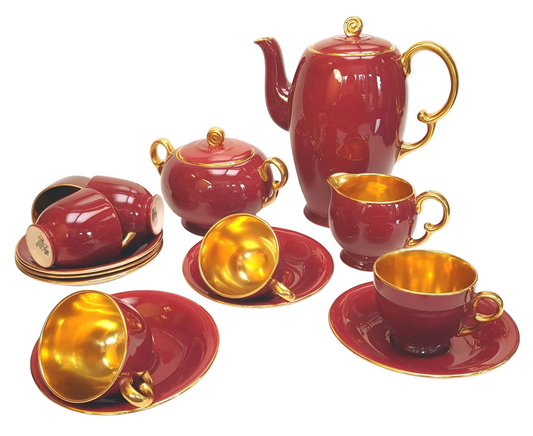 Crown Devon | Fielding's | Lynton Shape | Art Deco Burgundy & Gold Coffee Service | 15 Pieces | Rd Applied For | Pattern 3184 | Circa Late 1920s–1930s | England | Excellent Unused Condition