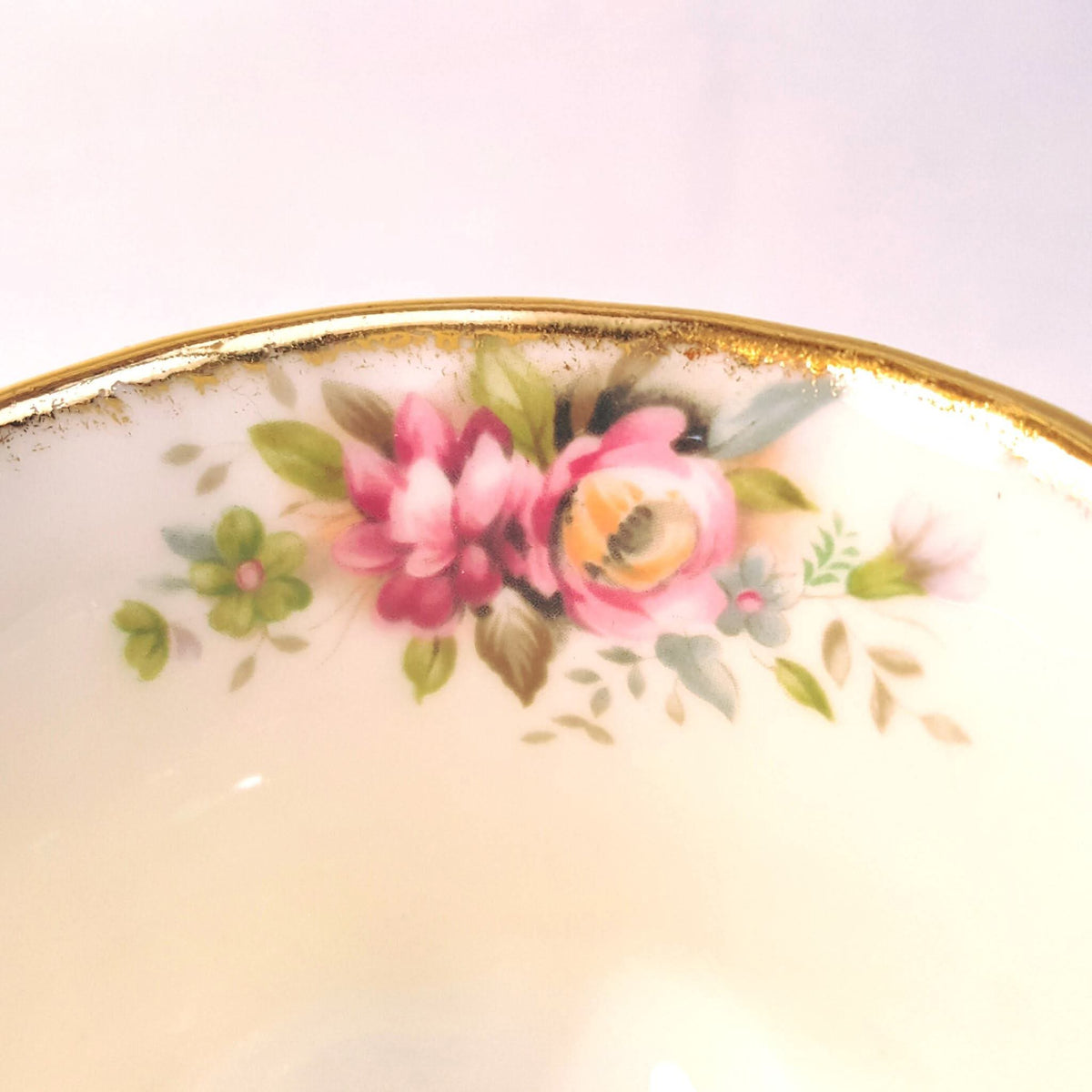 Royal Albert | Autumn Roses | Nine-Piece Coffee Set | Bone China | 1981