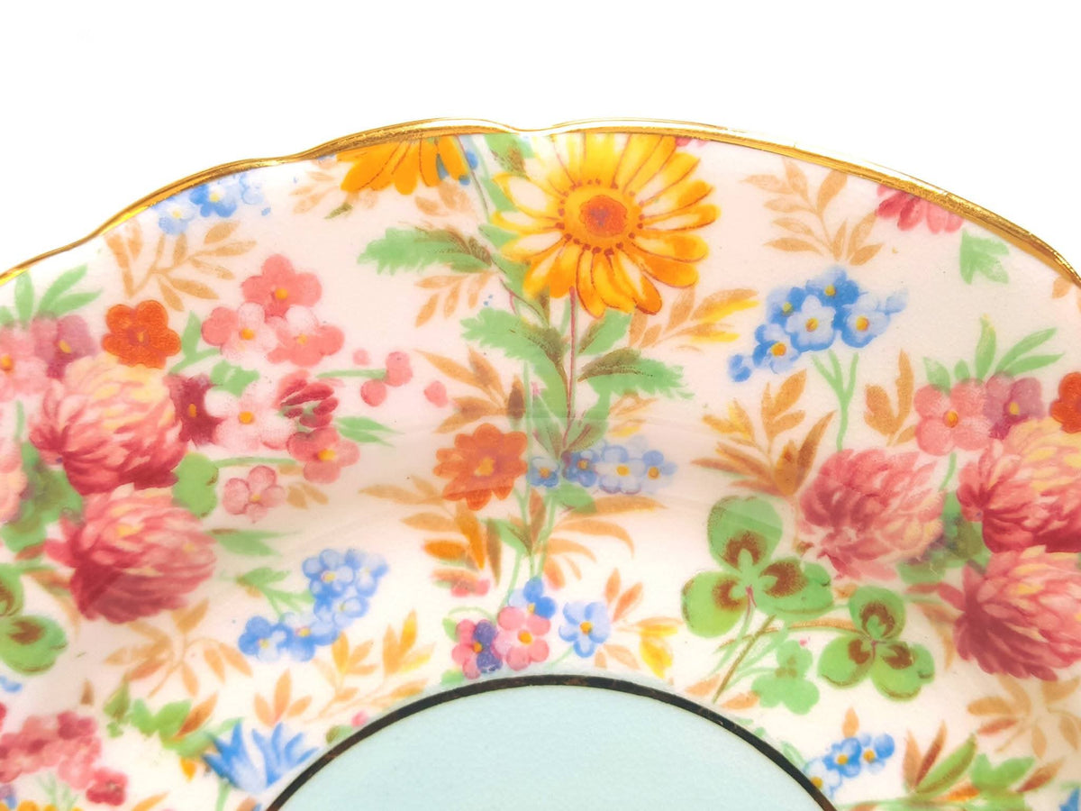 Aynsley | 'Summer Chintz' Pattern C802 | Part Tea Service — Three Trios, Milk Jug & Sugar Bowl | Bone China | Circa 1940s | Excellent Condition