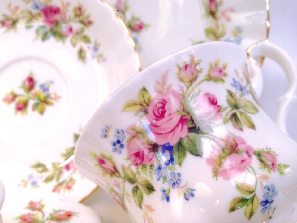 Royal Albert | Moss Rose | Trio & Three Candlesticks | Bone China | England, 1956–