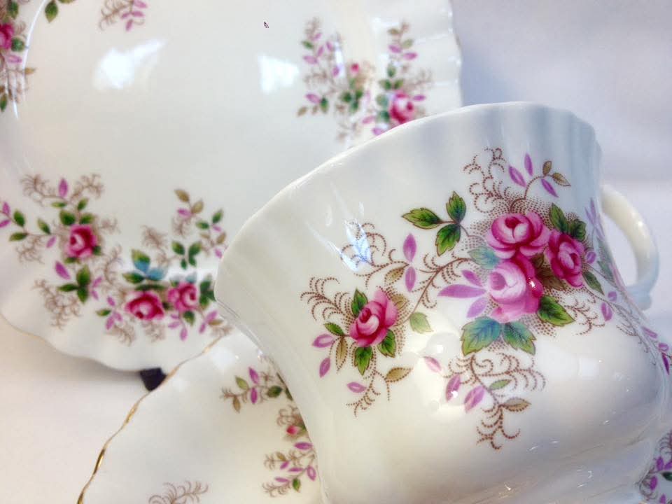 Royal Albert 'Lavender Rose' Bone China Trios — Pink Roses & Gilt Lace Scrollwork on White, England, c.1950s–1970s — Set of Three