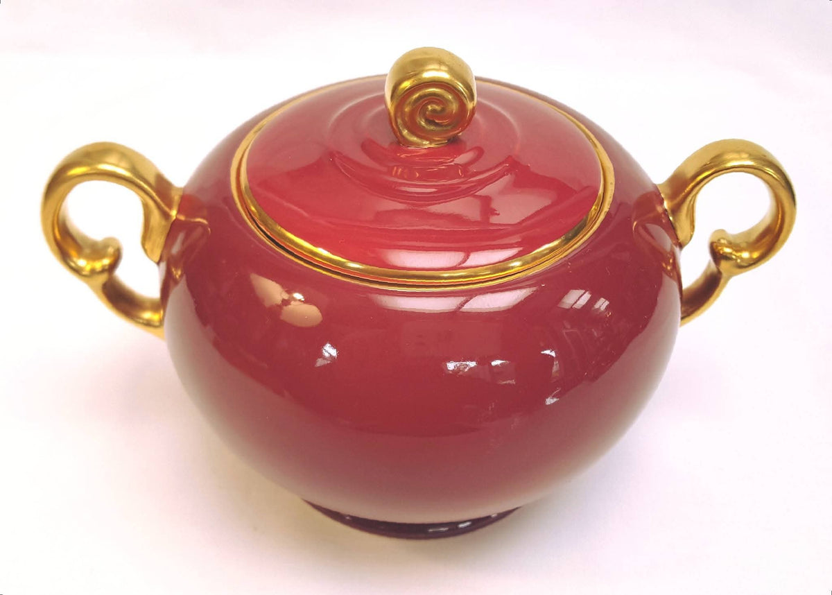Crown Devon | Fielding's | Lynton Shape | Art Deco Burgundy & Gold Coffee Service | 15 Pieces | Rd Applied For | Pattern 3184 | Circa Late 1920s–1930s | England | Excellent Unused Condition