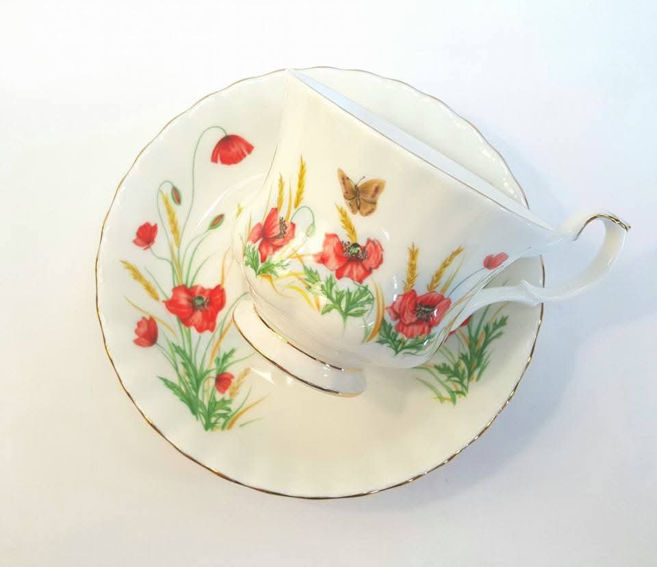 Royal Albert | Wild Flower of the Month — Poppy | August | Duo | Bone China | 1987