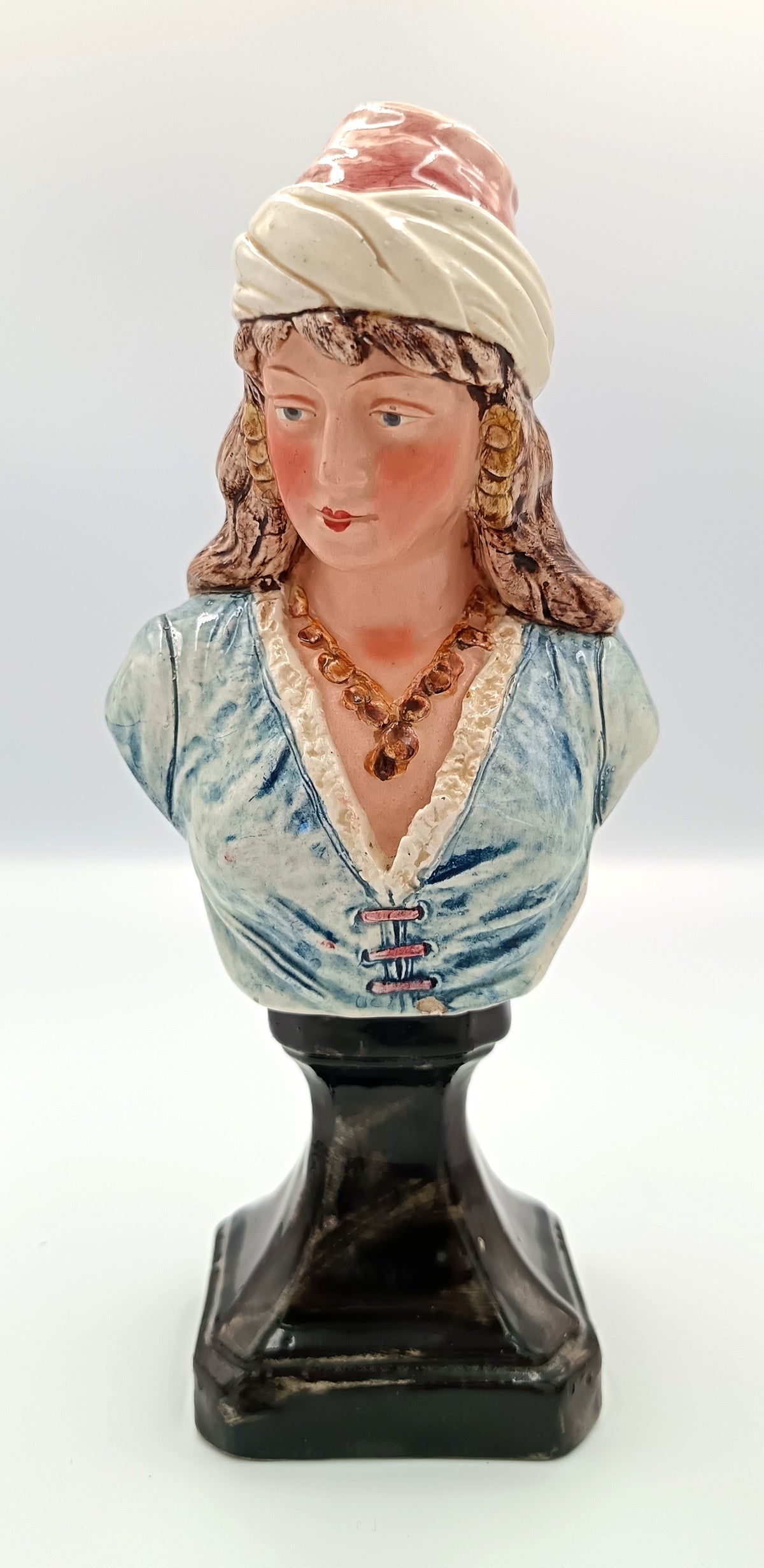 Pair of Orientalist Pottery Busts on Pedestals, photo 6 of 12