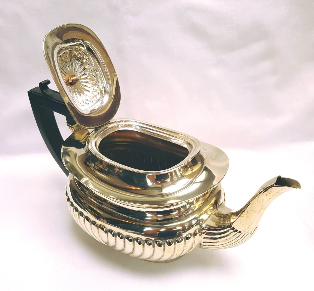 Antique Victorian Silver Plated 3-Piece Reeded Tea Set | Gilded Interiors | Teapot, Lidded Milk Jug & Sugar Bowl | Excellent Condition