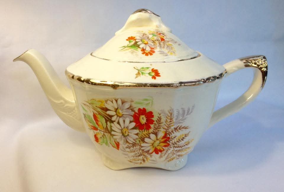 Alfred Meakin Floral Teapot — Meadow Bouquet on Ivory, Art Deco Form, England, c.1907–1930