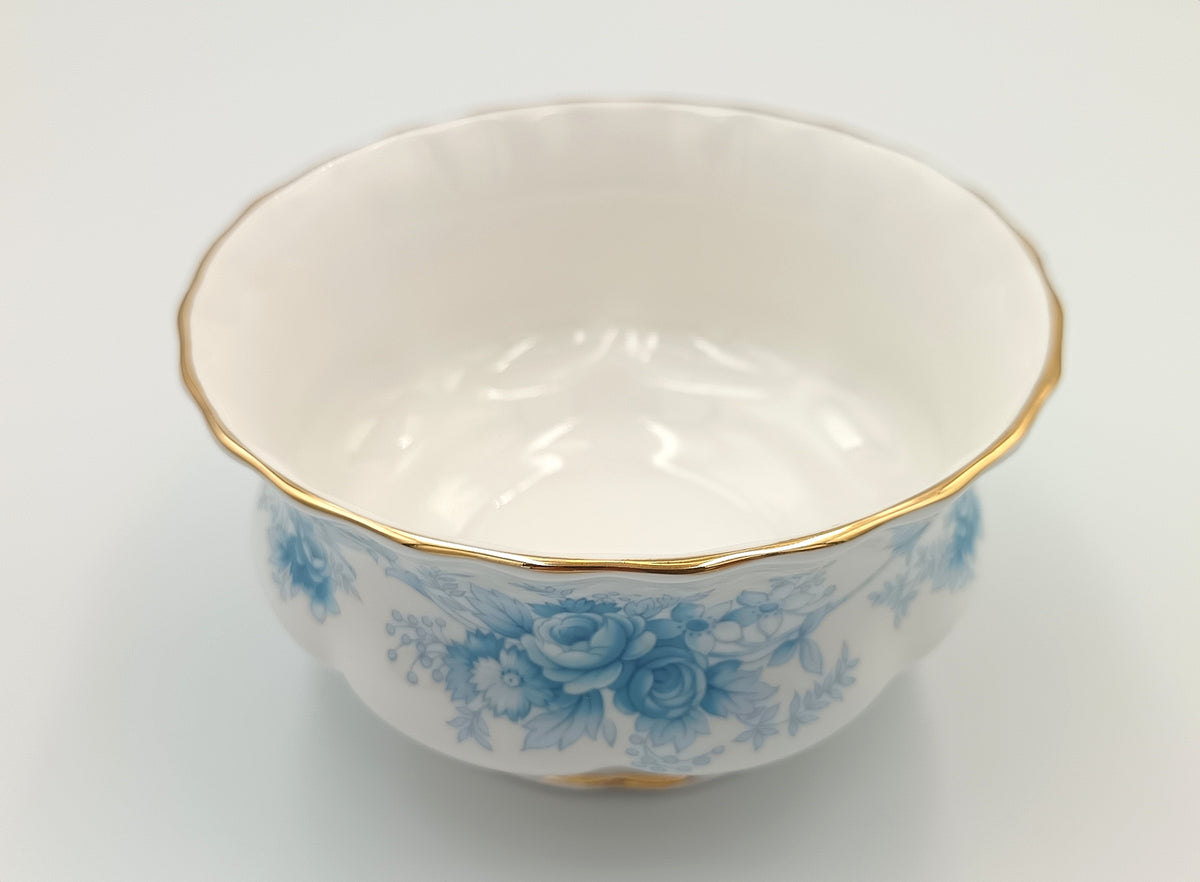 Royal Albert | Windsor Rose | Bone China | Open Sugar Bowl | 1982