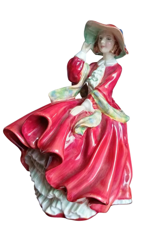 Royal Doulton Top o' the Hill HN1834 figurine | Bone China | Designed by Leslie Harradine | 1937–2004