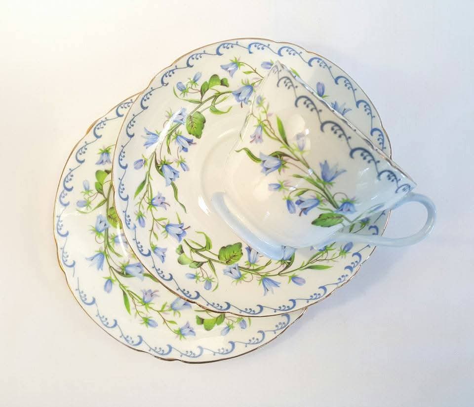 Shelley | Harebell | Richmond Shape | Trio | Fine Bone China | England | c.1945–1966