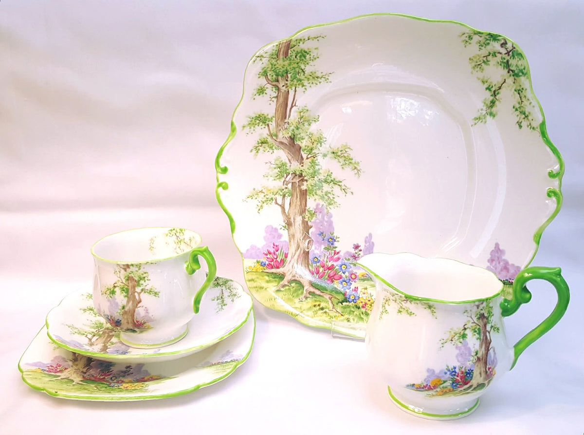 Royal Albert | 'Greenwood Tree' | Six-Piece Tea Setting for Four | Scalloped Green-Trimmed Bone China | Circa 1940s | Near-Unused Condition
