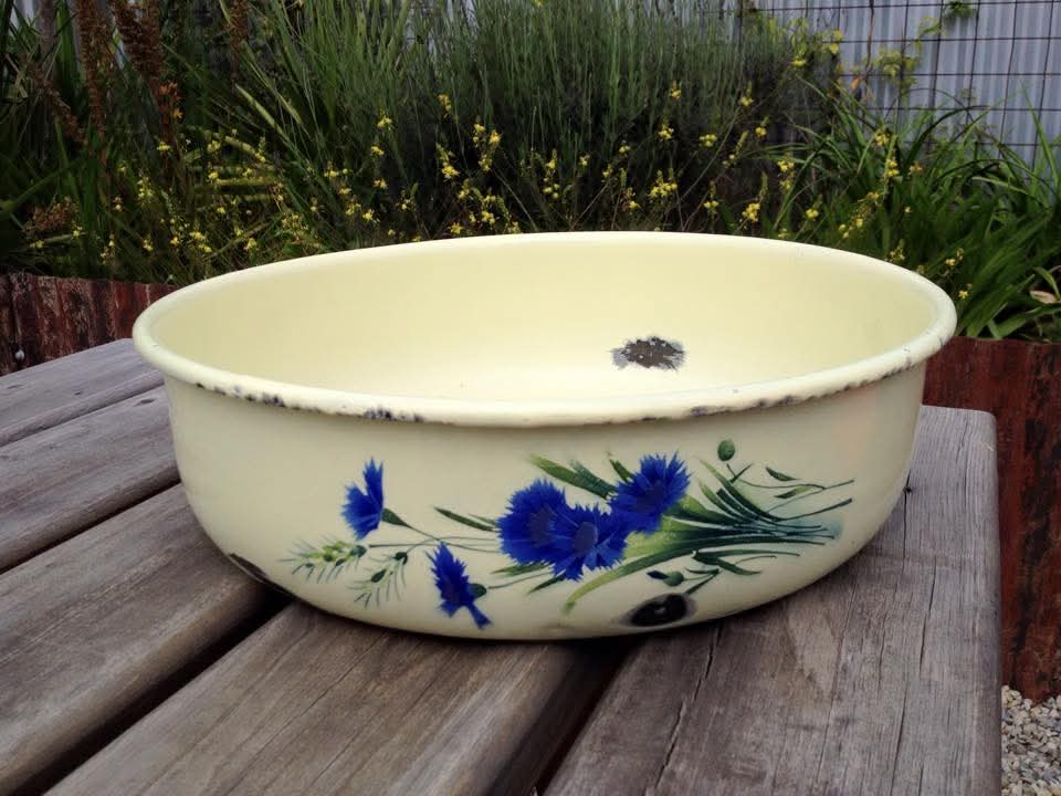 Enamelware Washbowl, Jug, Chamber Pot and Soap Tray | Four-Piece Set | Stencilled Cornflower Decoration | Enamelled Steel | Mid-Twentieth Century