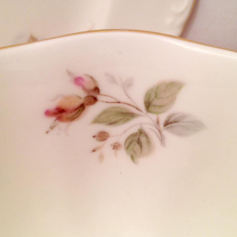 Royal Albert 'Haworth' Bone China Trios — Wild Rose Spray on White, England, © 1982 — Set of Five