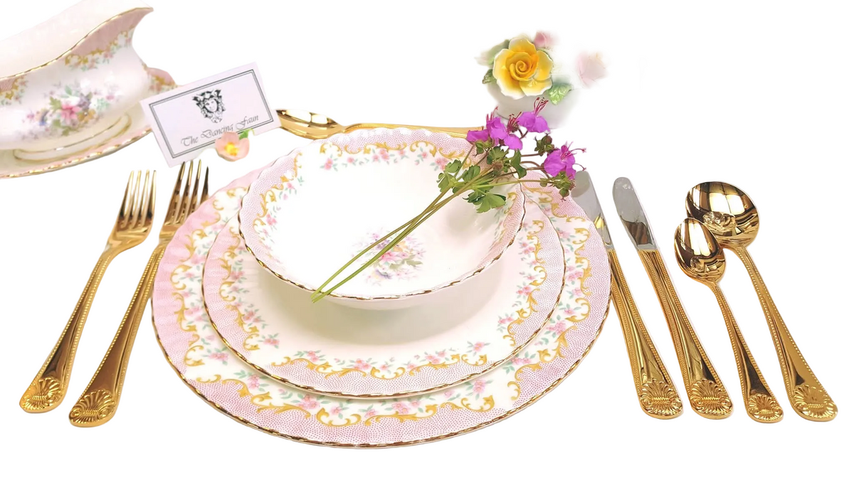 Royal Albert | 'Serenity' Pattern | 38-Piece Dinner Service | Bone China | Made in England | Mint Condition
