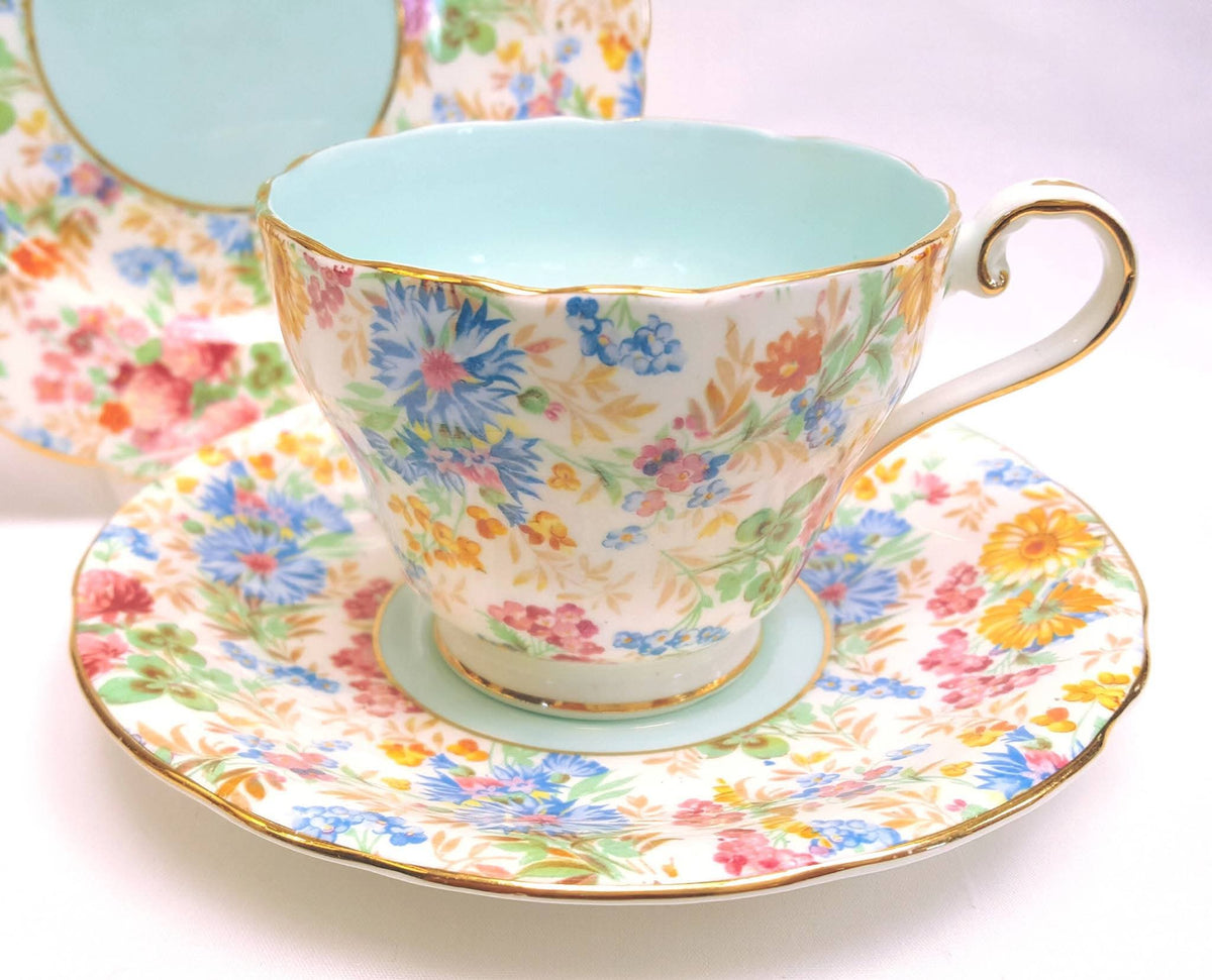Aynsley | 'Summer Chintz' Pattern C802 | Part Tea Service — Three Trios, Milk Jug & Sugar Bowl | Bone China | Circa 1940s | Excellent Condition
