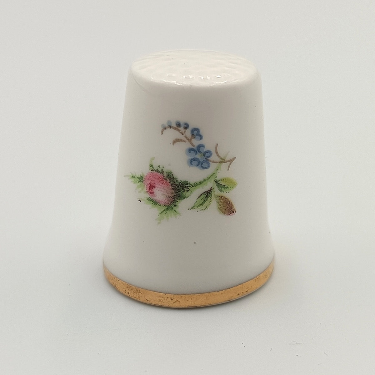 Royal Albert | Bone China | Moss Rose | Collector's Thimble | England