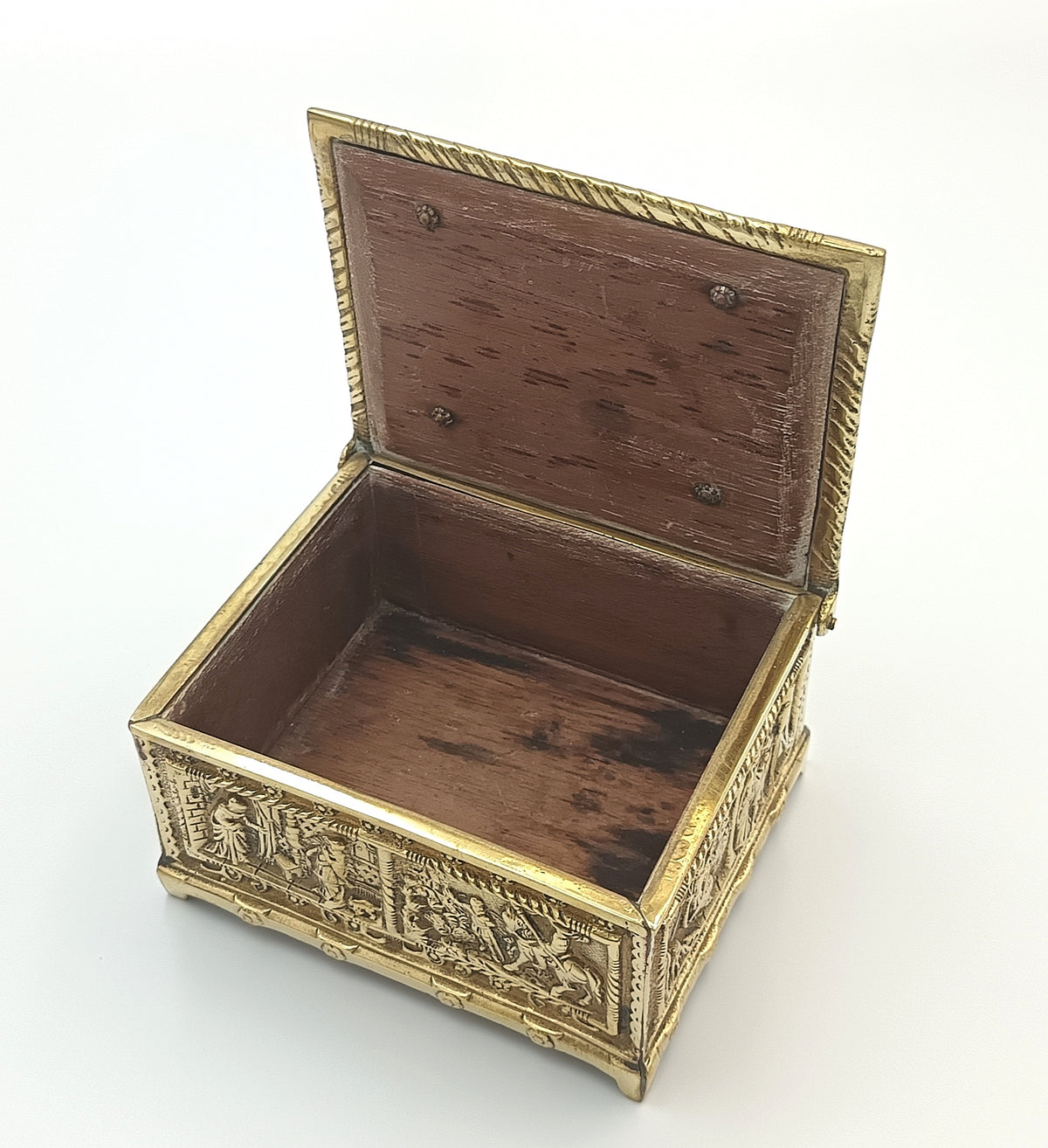 Embossed Brass Jewellery Casket | Medieval Revival Figural Panels | Cedar-Lined Interior | European, Late 19th–Early 20th Century
