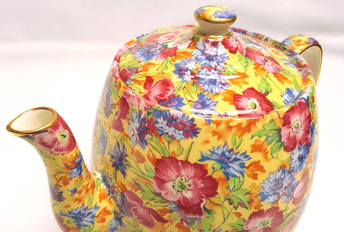 Grimwades Royal Winton | 'Royalty' Chintz | Pattern No. 3079 | 4-Cup Teapot, 2 Trios & Open Sugar Bowl | 1995 Revival | Unused Condition | Perfect Gilding Throughout