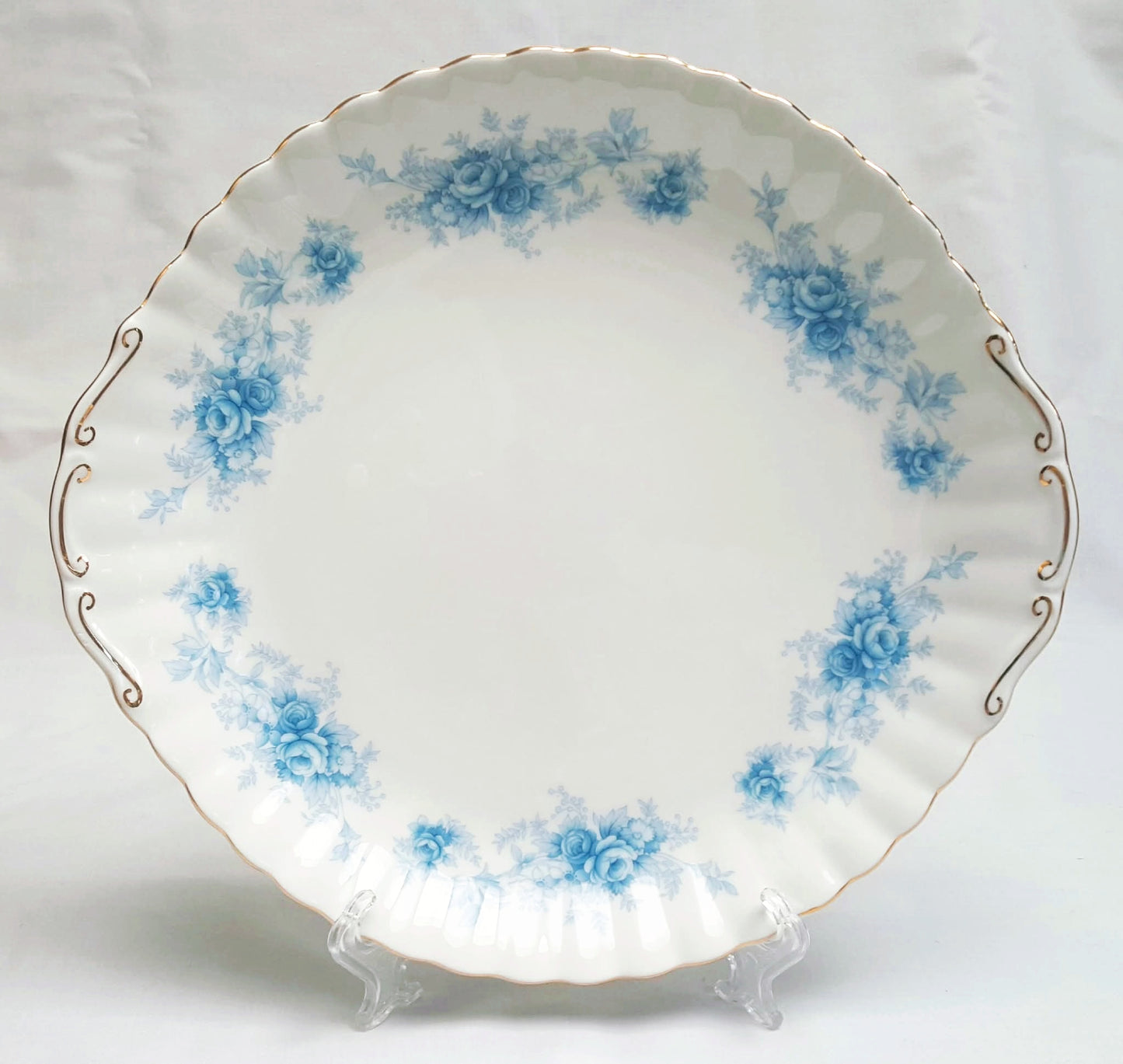 Royal Albert “Windsor Rose” Large Cake Plate – Made in England
