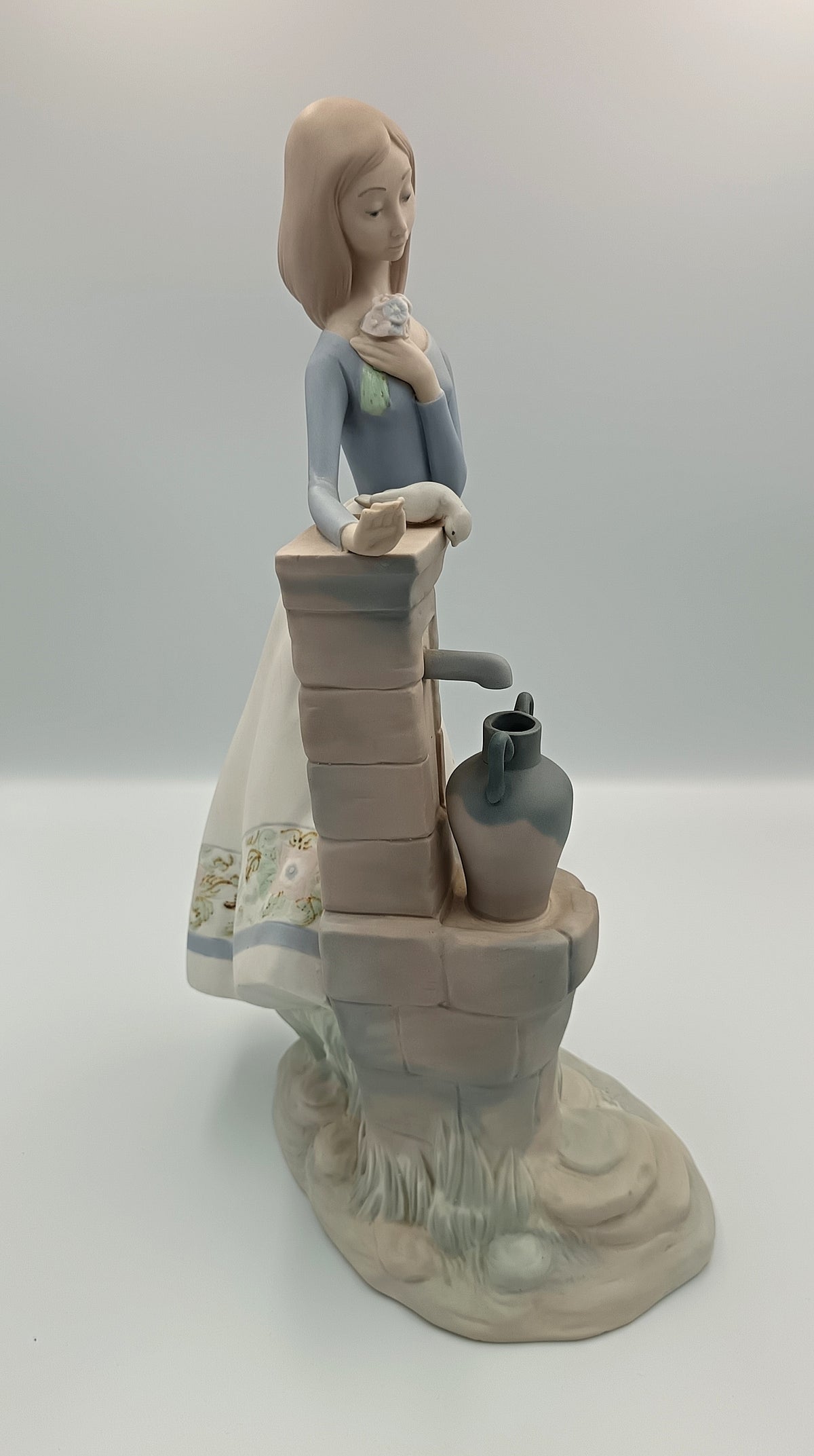 Zaphir by Lladró ‘Making a Wish’ Porcelain Figure, photo 3 of 8
