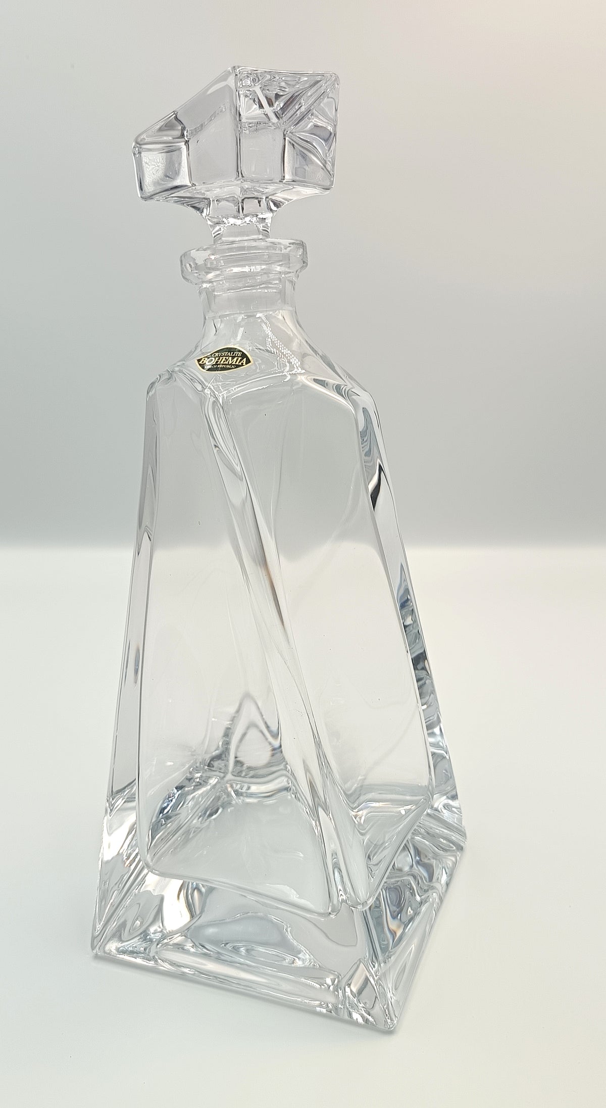 Crystalite Bohemia | Twist-Body Square Decanter with Geometric Stopper | Crystal Glass | Czech Republic, contemporary