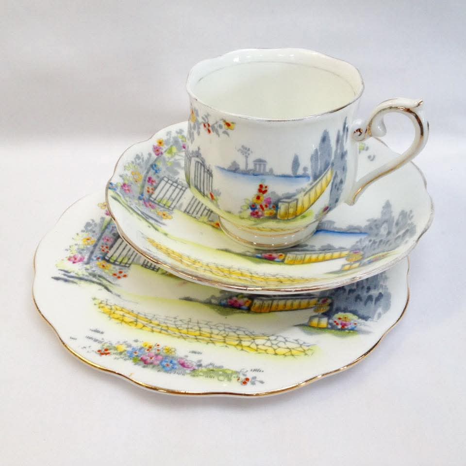 Royal Albert | Rosedale | Tea-for-Two Set | Bone China | England, c.1940s–1950s
