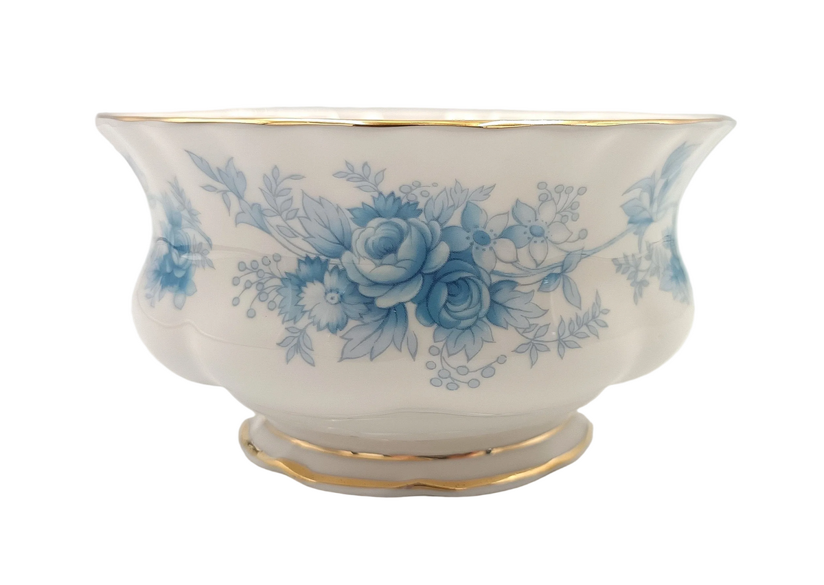 Royal Albert | Windsor Rose | Bone China | Open Sugar Bowl | 1982
