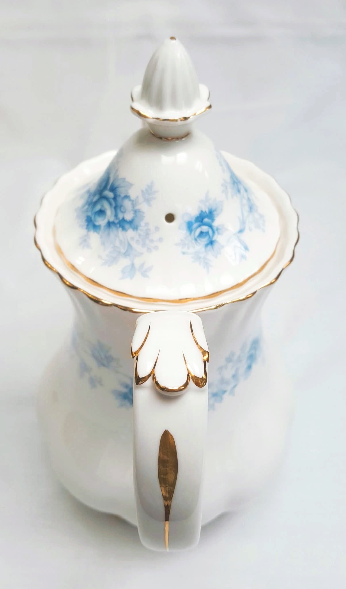 Royal Albert “Windsor Rose” Bone China Coffee Pot-Made in England