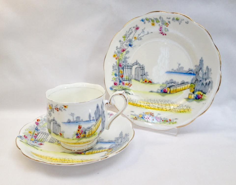 Royal Albert | Rosedale | Tea-for-Two Set | Bone China | England, c.1940s–1950s