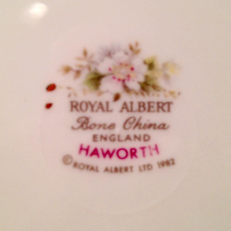 Royal Albert 'Haworth' Bone China Trios — Wild Rose Spray on White, England, © 1982 — Set of Five