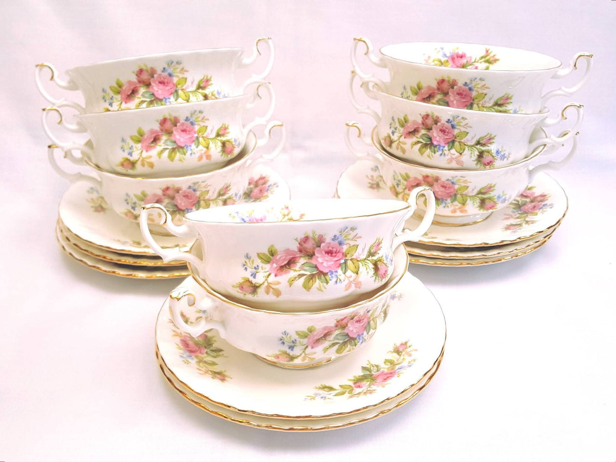 Royal Albert | Moss Rose | 47-Piece Dinner Service | Scalloped Form | Rope-Twist Gilt Edge | All Serving Pieces Intact | Mint Condition