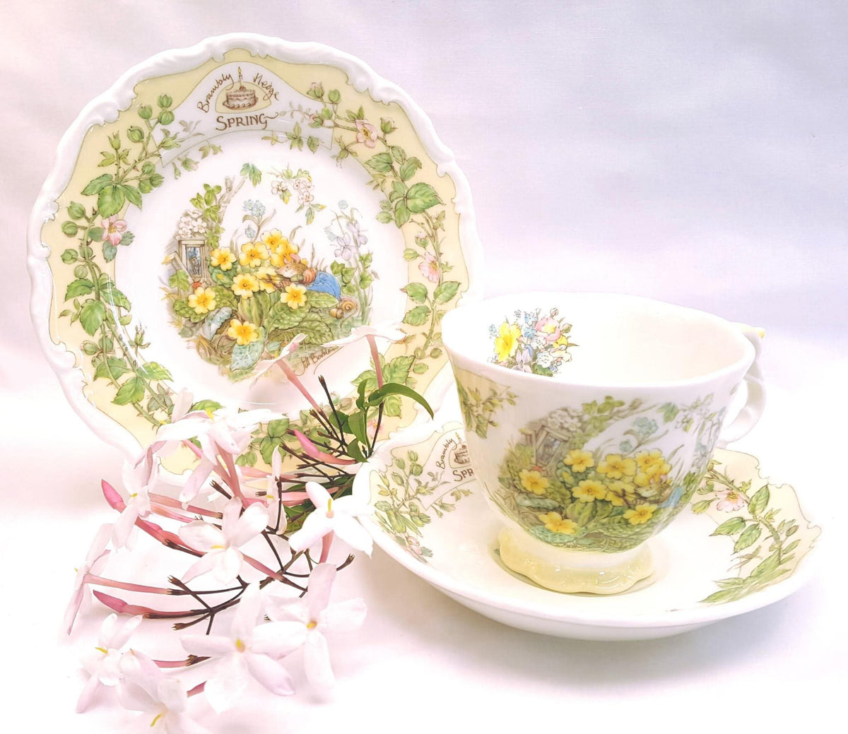 Royal Doulton | Brambley Hedge — Spring | Trio | Jill Barklem | 1983