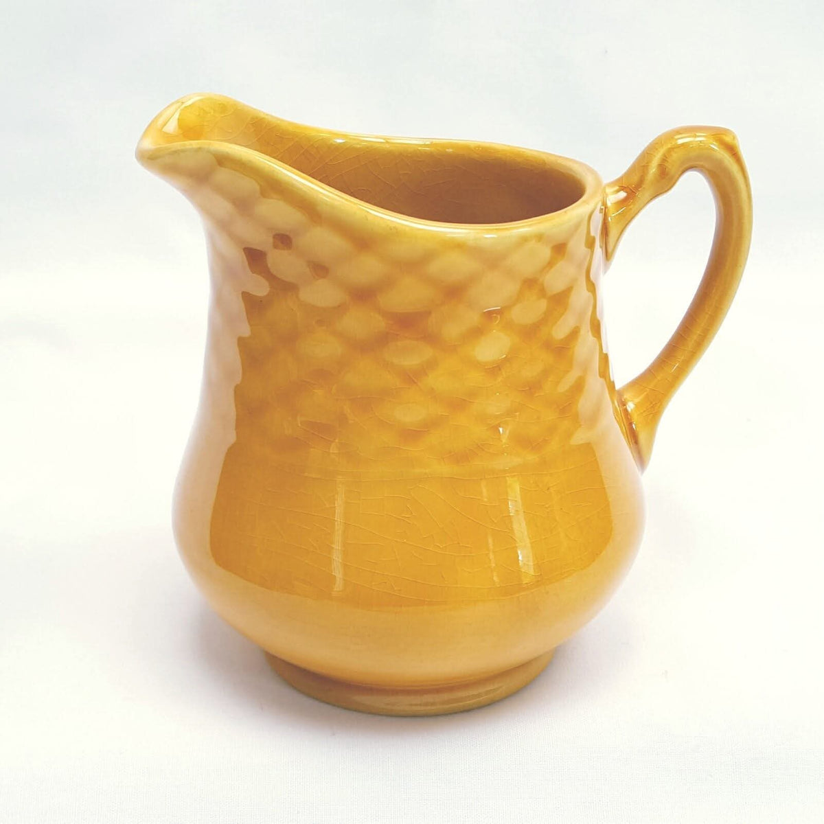Enoch Wedgwood (Tunstall) Ltd | Gold Medallion | 18-Piece Tea Service | Circa 1960s–1970s