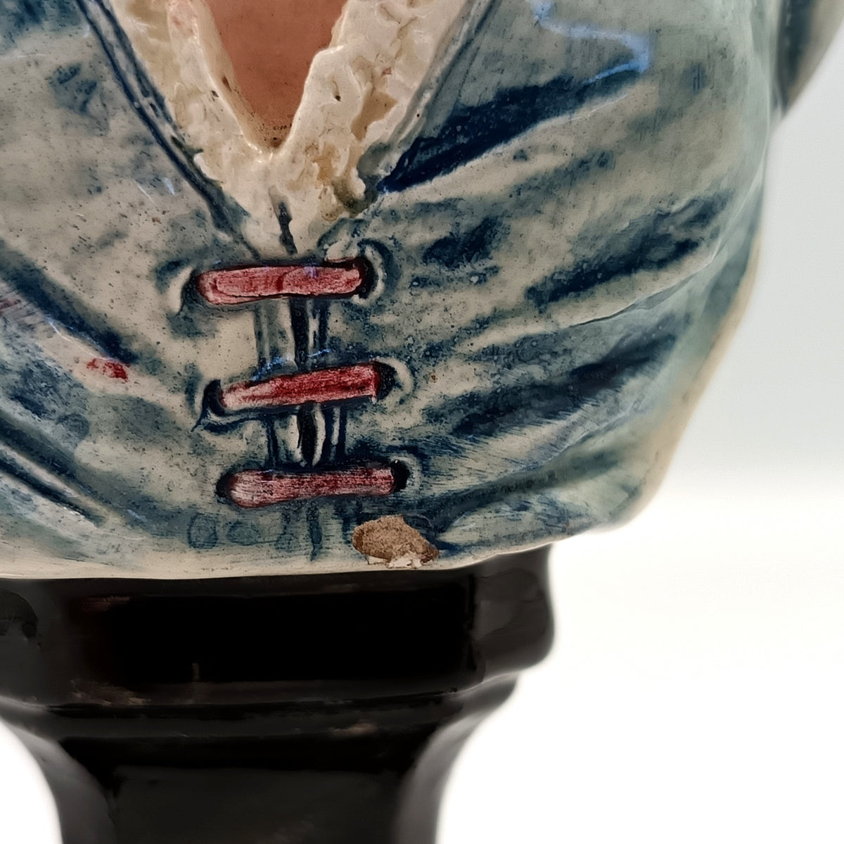 Pair of Orientalist Pottery Busts on Pedestals, photo 10 of 12