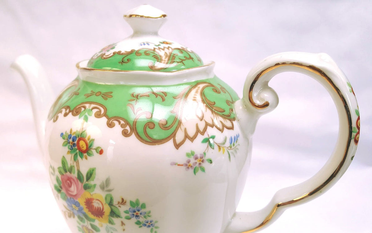 Tuscan Fine Bone China | 'Blenheim' Pattern | Part Coffee Set | 9 Pieces | Circa 1940s