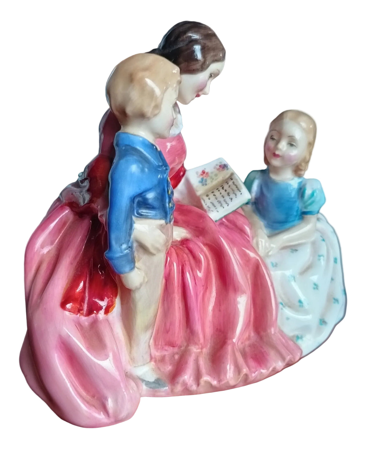 Royal Doulton The Bedtime Story HN2059 figurine | Bone China | Designed by Leslie Harradine | 1950–1996